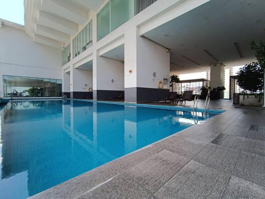 Rm218 Bukit Bintang Balcony Studio Infinity Pool Kuala Lumpur Exterior photo